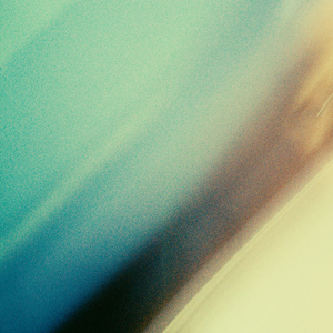 大胸美女慢慢脱下来
