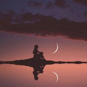 大胸美女慢慢脱下来
